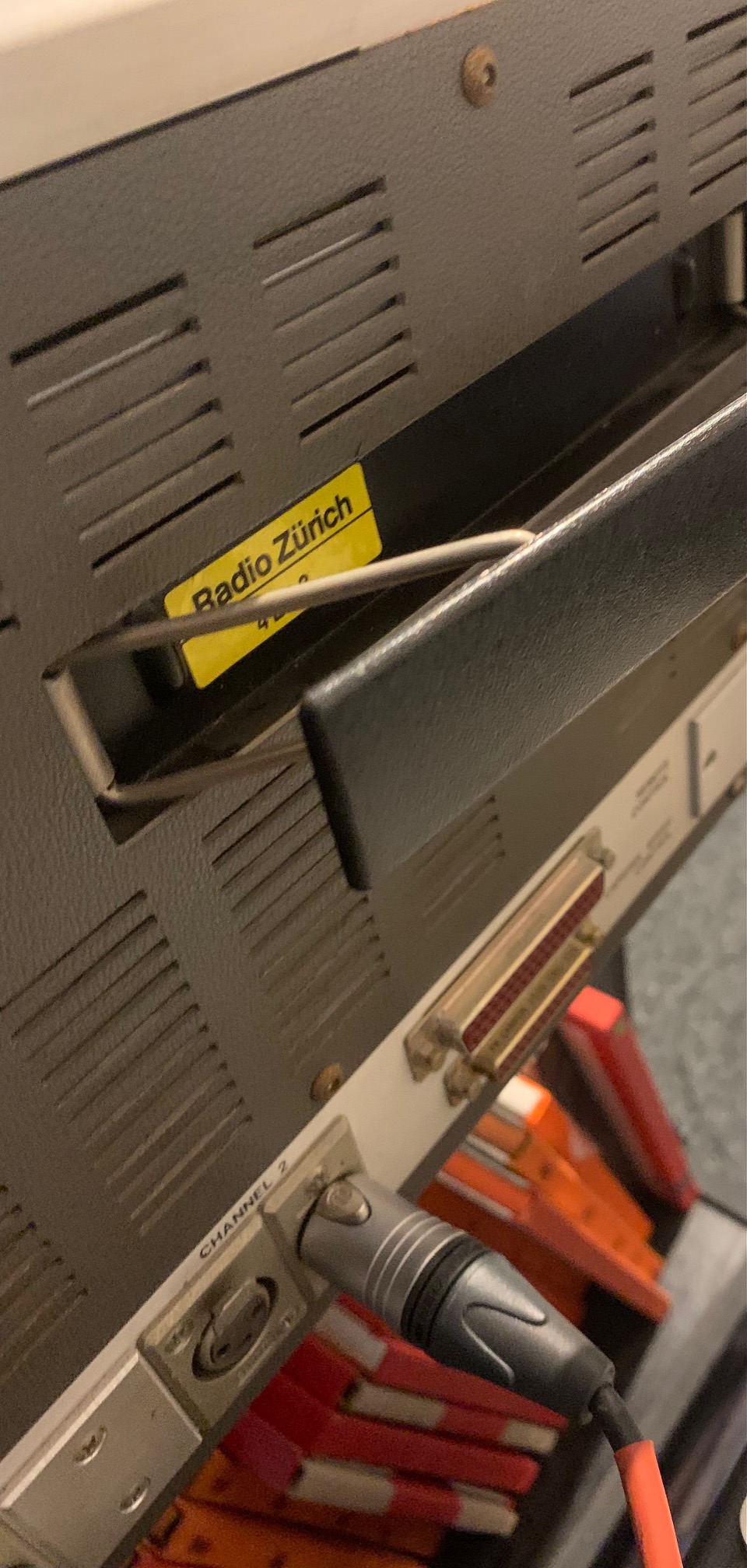 250228 B 62   09