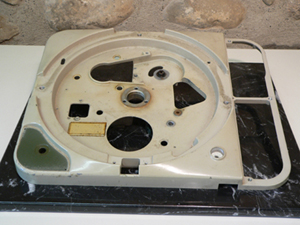 TD 9100 b